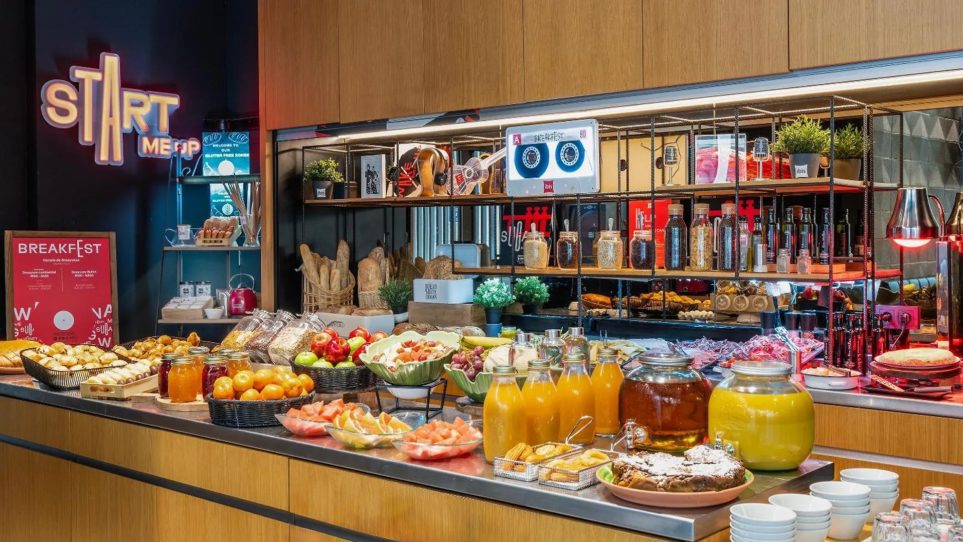 Ibis Barcelona Plaza Glories 22@ Hotel