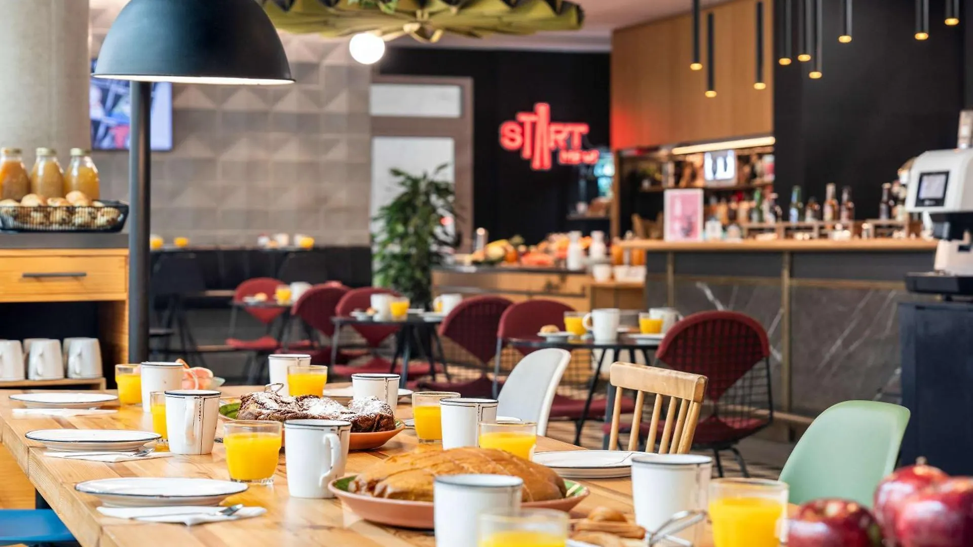 **  Hotel Ibis Barcelona Plaza Glories 22@ Španělsko