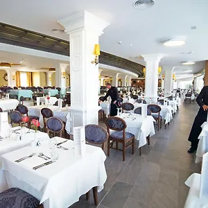 https://riu-palace-meloneras.in-canary-islands.com